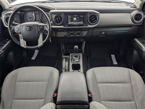 Used 2016 Toyota Tacoma SR5 image 14