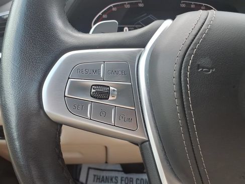 Used 2022 BMW X7 xDrive40i w/ Premium Package AWD/4WD image 18
