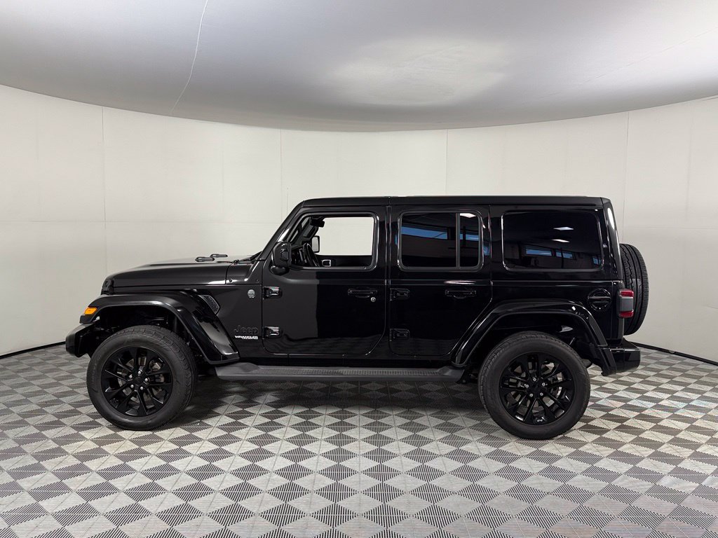 Used 2021 Jeep Wrangler Unlimited Sahara AWD/4WD image 10