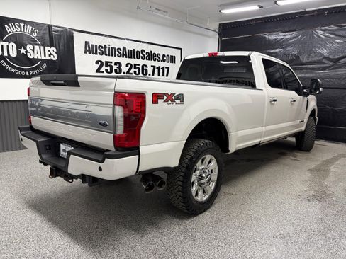 Used 2017 Ford F350 Platinum w/ Platinum Ultimate Package image 3