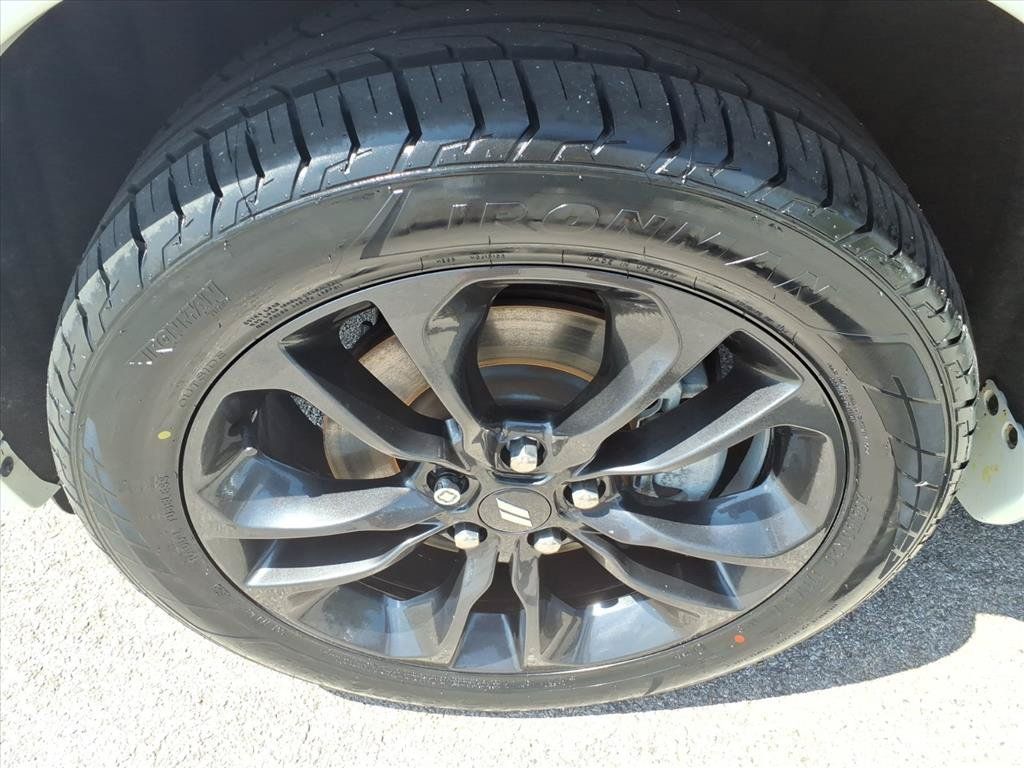 Used 2022 Dodge Durango GT w/ Blacktop Package AWD/4WD image 10
