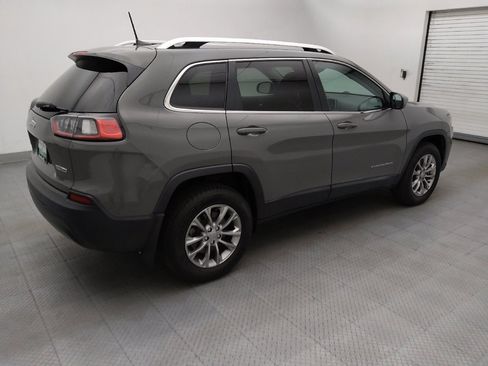 Used 2021 Jeep Cherokee Latitude Plus AWD/4WD image 10
