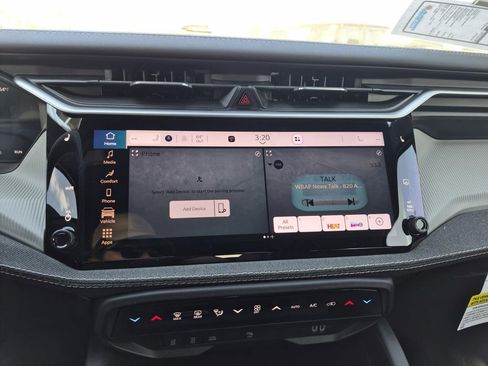 New 2026 Jeep Cherokee Laredo image 21