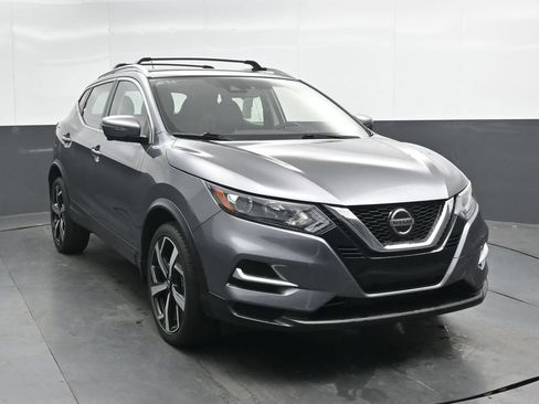 Used 2022 Nissan Rogue Sport SL AWD/4WD image 5