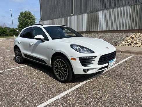 Used 2018 Porsche Macan S AWD/4WD image 3