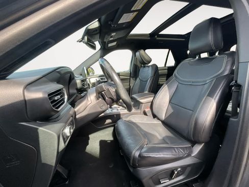 Used 2020 Ford Explorer ST w/ ST High-Performance Pack AWD/4WD image 13