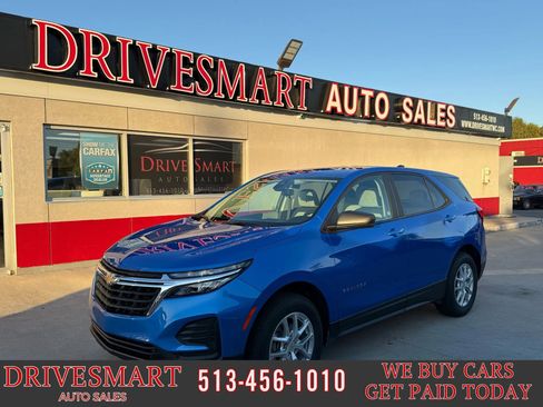 Used 2024 Chevrolet Equinox LS w/ LS Convenience Package image 1