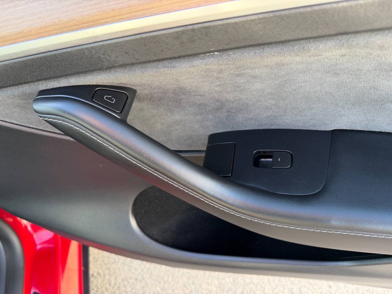Used 2023 Tesla Model Y Long Range AWD/4WD image 19