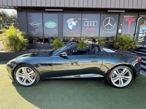 Used 2016 Jaguar F-TYPE Convertible image 7
