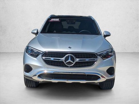 Certified 2023 Mercedes-Benz GLC 300 image 2