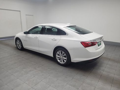 Used 2025 Chevrolet Malibu LT FWD image 3