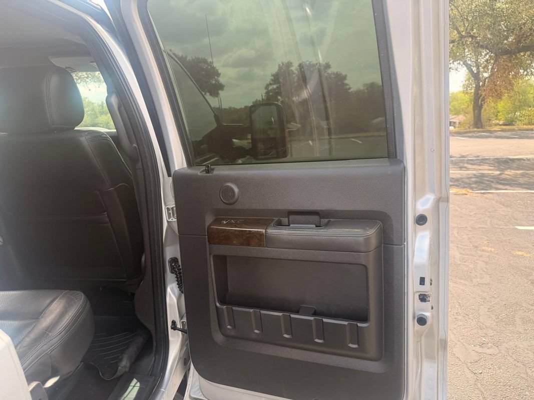 Used 2015 Ford F350 Platinum AWD/4WD image 17