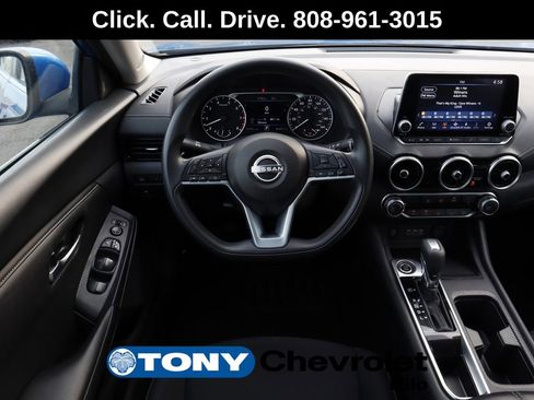 Used 2024 Nissan Sentra SV FWD image 12