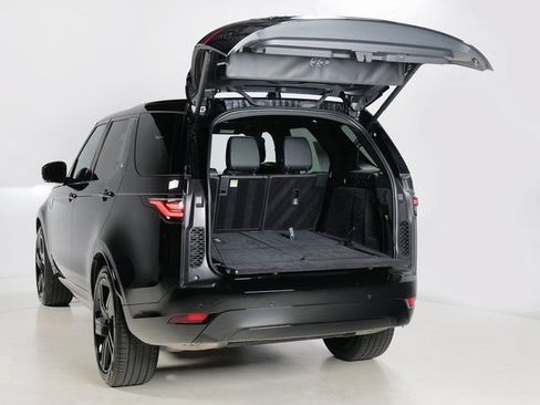Certified 2025 Land Rover Discovery Dynamic SE AWD/4WD image 31