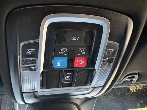 Used 2025 RAM 2500 Laramie w/ Sport Appearance Package AWD/4WD image 38
