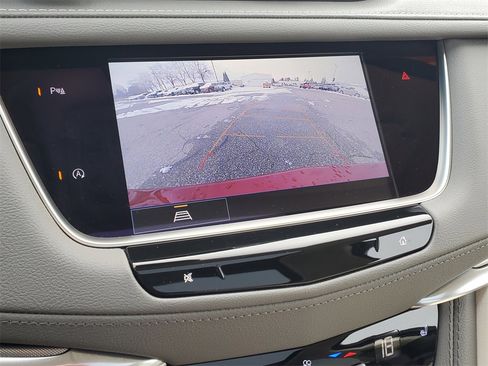 Used 2023 Cadillac XT5 Premium Luxury w/ LPO, Floor Liner Package image 23