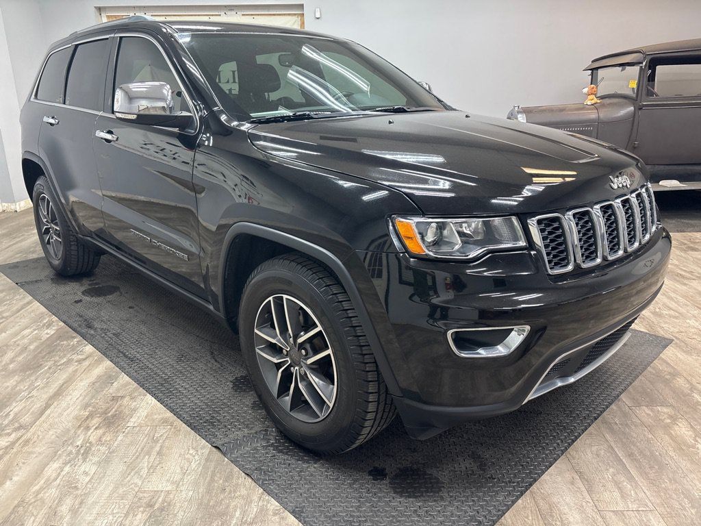 Used 2019 Jeep Grand Cherokee Limited RWD image 13