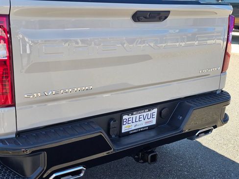 New 2026 Chevrolet Silverado 1500 Custom Trail Boss AWD/4WD image 15
