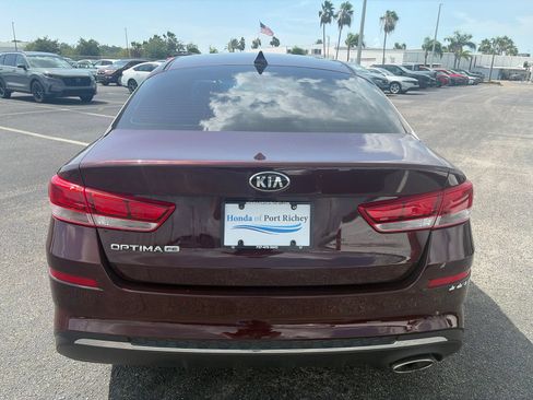 Used 2020 Kia Optima LX FWD image 6