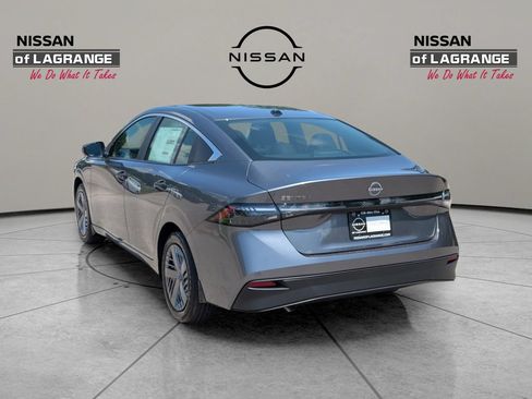 New 2026 Nissan Sentra S w/ Floor Mat Package FWD image 7