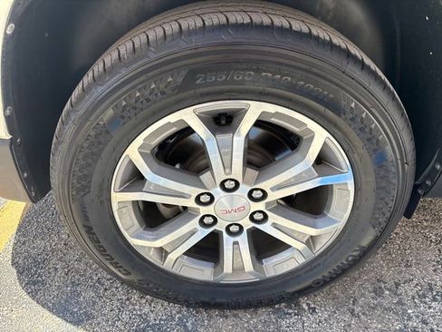 Used 2015 GMC Acadia SLT FWD image 10
