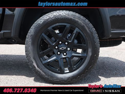 Used 2025 Chevrolet Colorado Trail Boss AWD/4WD image 42