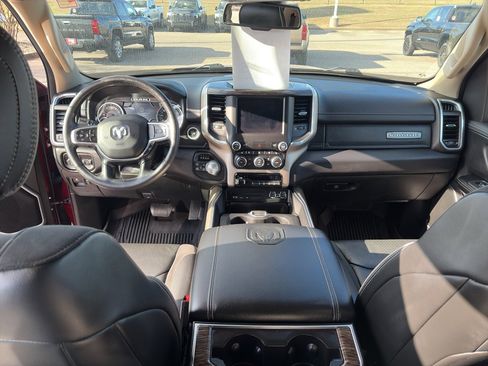 Used 2019 RAM 1500 Laramie image 26