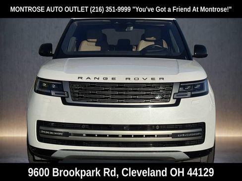 Used 2022 Land Rover Range Rover Long Wheelbase SE image 9