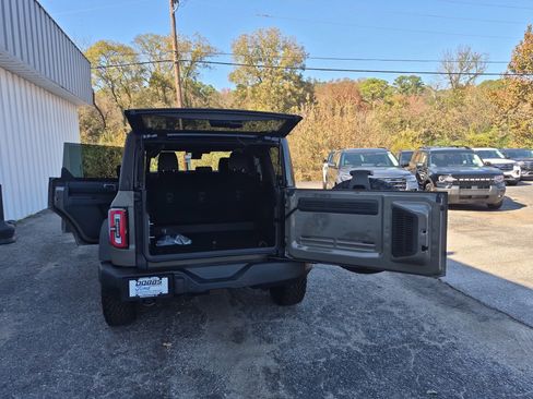 New 2025 Ford Bronco Outer Banks image 16