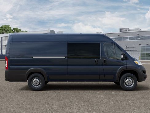 New 2026 RAM ProMaster 3500 w/ Crew Van Package FWD image 21