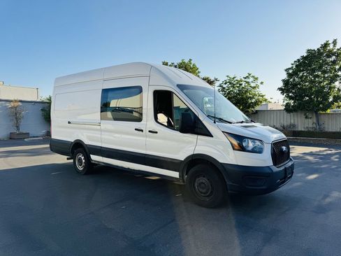 Used 2023 Ford Transit 250 148 High Roof Extended w/ Load Area Protection Package RWD image 5