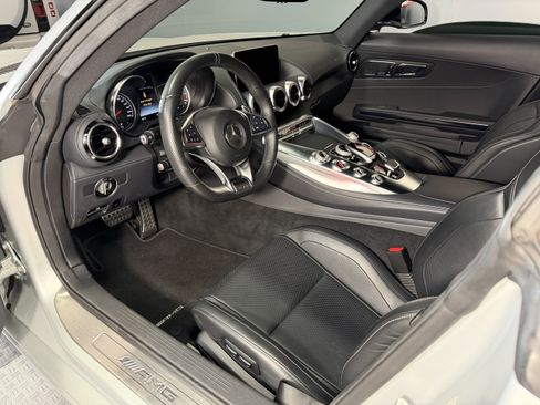 Used 2018 Mercedes-Benz AMG GT Coupe image 19