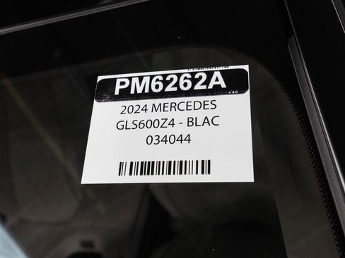 Certified 2024 Mercedes-Benz Maybach GLS 600 4MATIC image 42