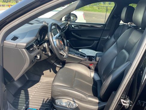 Used 2017 Porsche Macan S AWD/4WD image 12