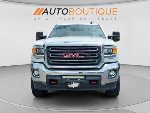 Used 2017 GMC Sierra 2500 SLE w/ HD SLE Preferred Plus Package AWD/4WD image 8