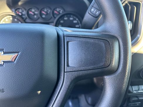 Used 2025 Chevrolet Silverado 2500 W/T w/ WT/CX Safety Package image 20