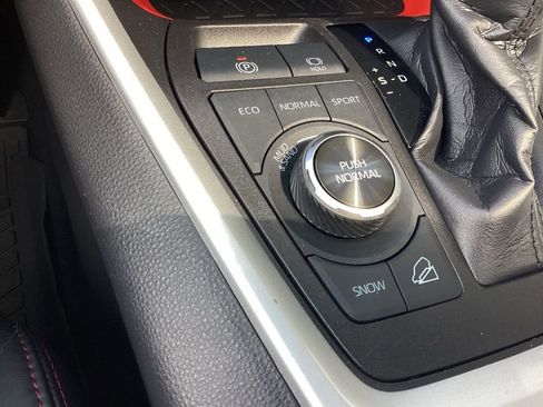 Used 2021 Toyota RAV4 TRD Off-Road w/ TRD Off-Road Weather Package AWD/4WD image 22