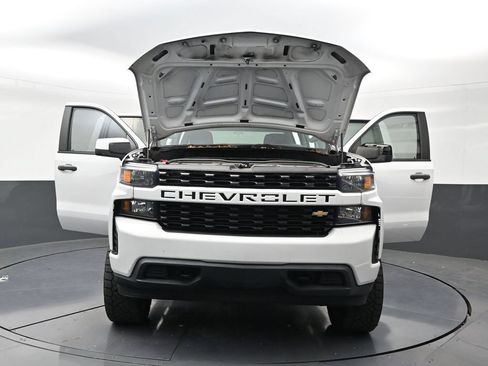 Used 2020 Chevrolet Silverado 1500 Custom w/ Custom Value Package RWD image 33