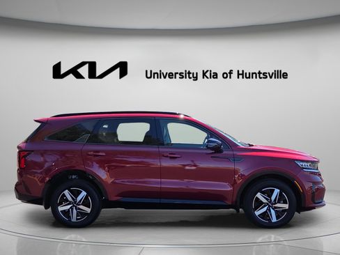 Used 2022 Kia Sorento EX w/ Panoramic Sunroof Package image 8