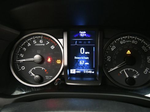 Used 2023 Toyota Tacoma TRD Sport w/ Advanced Technology Package AWD/4WD image 14