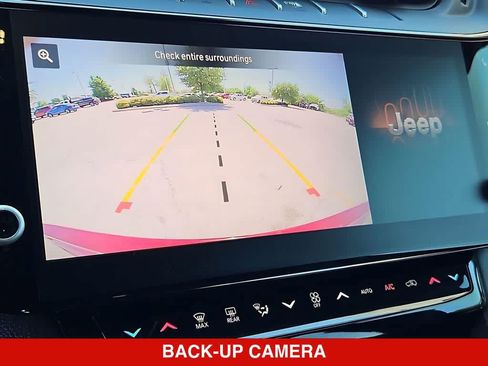 New 2026 Jeep Grand Cherokee Altitude AWD/4WD image 32