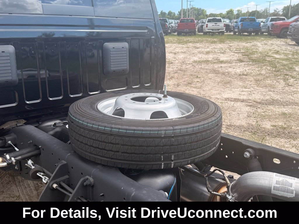 New 2026 RAM 5500 Tradesman AWD/4WD image 41