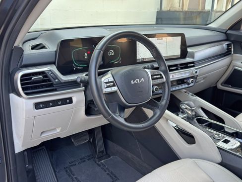 Used 2023 Kia Telluride EX AWD/4WD image 13