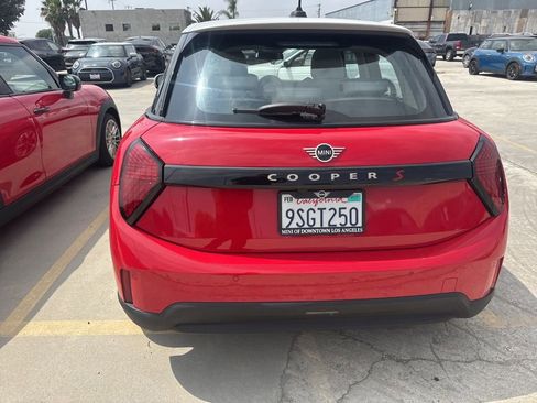 Used 2025 MINI Cooper S FWD image 3