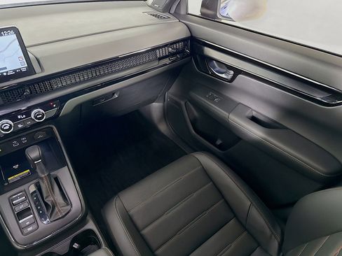 Used 2024 Honda CR-V Sport Touring image 29