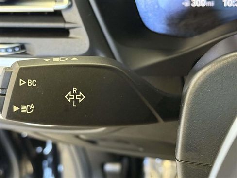 Used 2023 BMW X4 xDrive30i w/ M Sport Package image 29