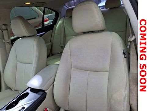 Used 2015 INFINITI Q50 Premium w/ Navigation Package image 12