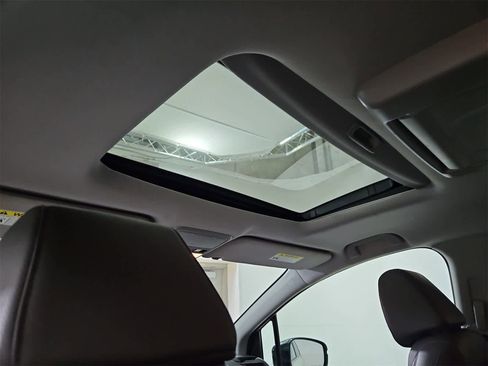 Used 2019 Honda Odyssey Elite image 22