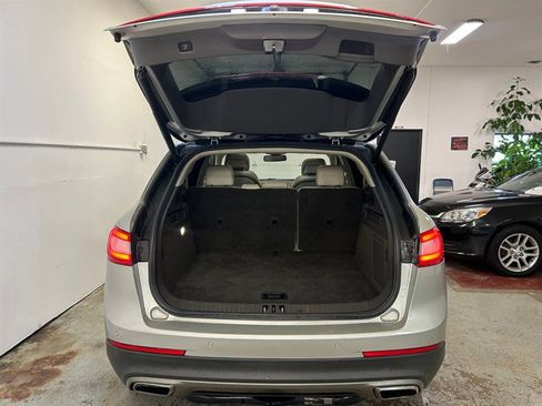 Used 2016 Lincoln MKX Reserve w/ Technology Package image 8