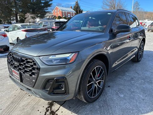 Used 2023 Audi SQ5 Premium Plus image 3